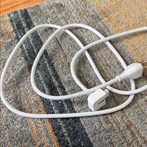 Brand new MacBook Pro 6ft cord